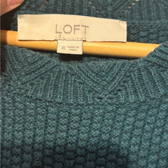 LOFT Blue/Green Crew Neck Sweater Soft Knit Pullover - Picture 2 of 8